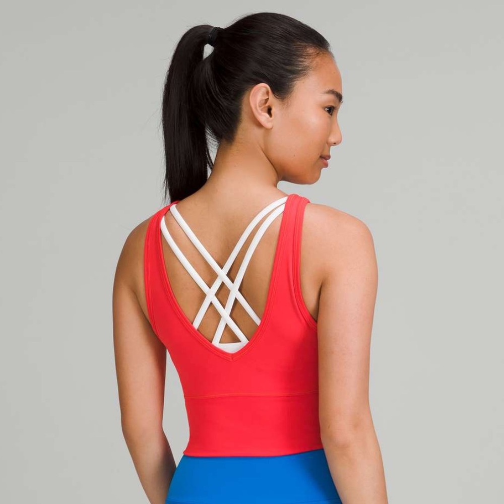 NWOT Lululemon Power Pivot Tank Carnation Red Size 4/6